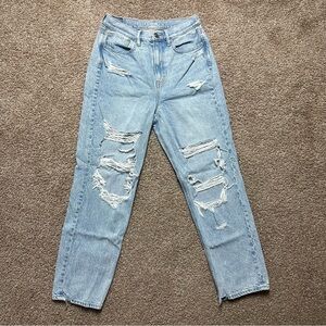 American Eagle Highest rise 90’s Boyfriend Jeans Size 6